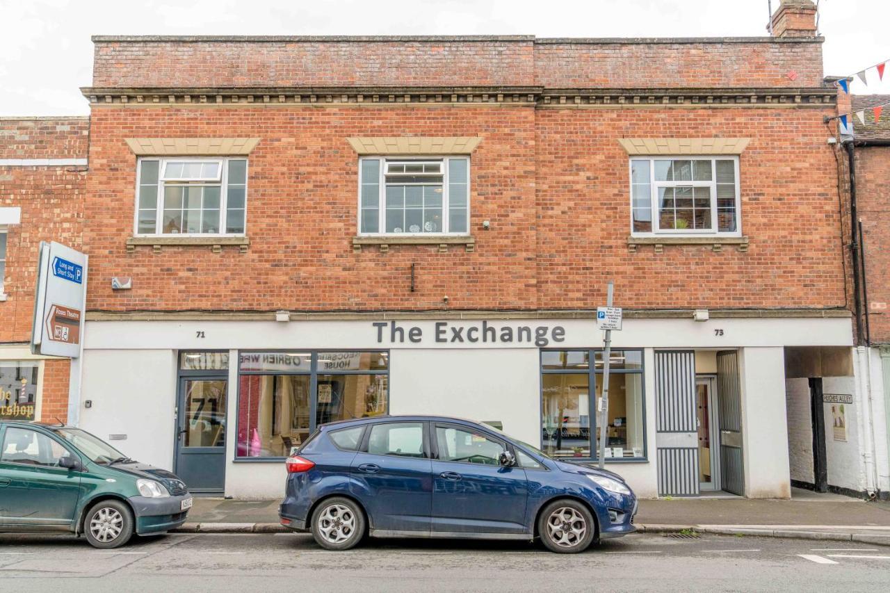 The Exchange Apartments With Permit Parking 图克斯伯里 外观 照片
